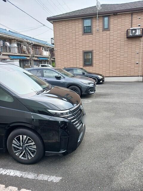 コート鶴田（102） 駐車場