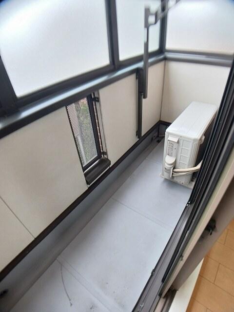 コート鶴田（102） バルコニー