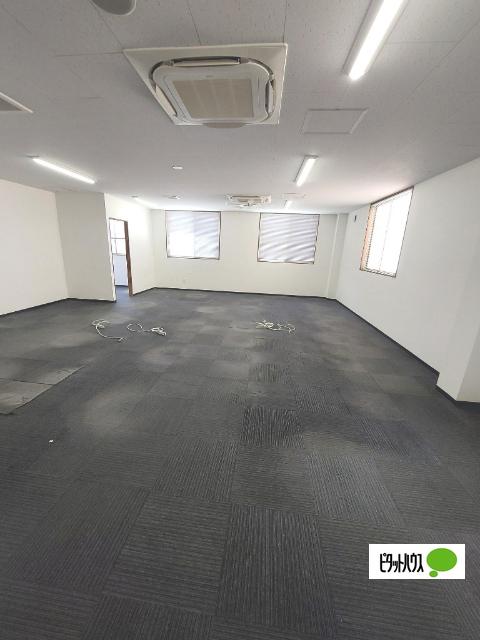 南武庫之荘1丁目 倉庫・事務所（1） 部屋画像