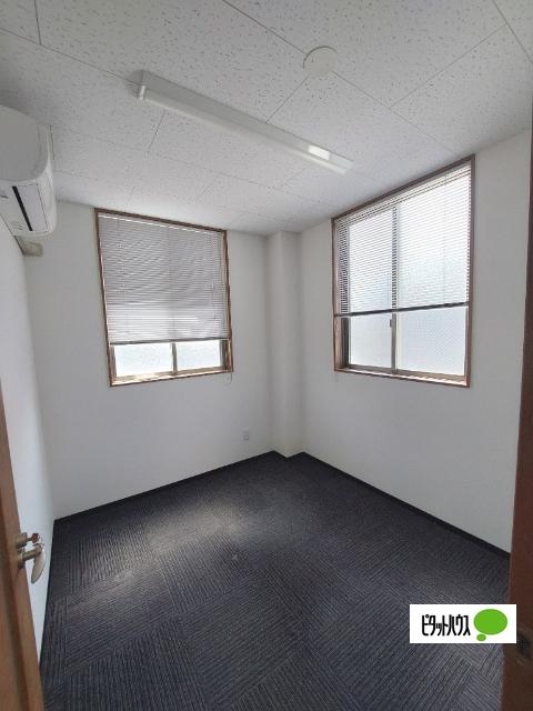 南武庫之荘1丁目 倉庫・事務所（1） 部屋画像