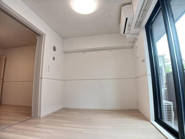 ヒカルサ尼崎神崎町（104） 室内