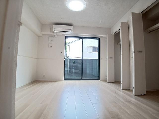 ヒカルサ尼崎神崎町（101） 室内