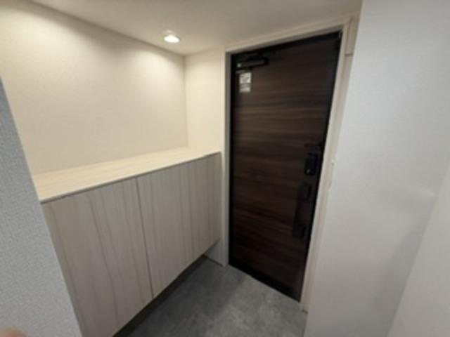 Field court（202） 玄関