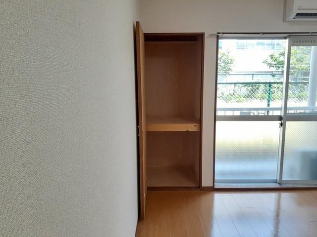 ハイツホリデー（106） 収納