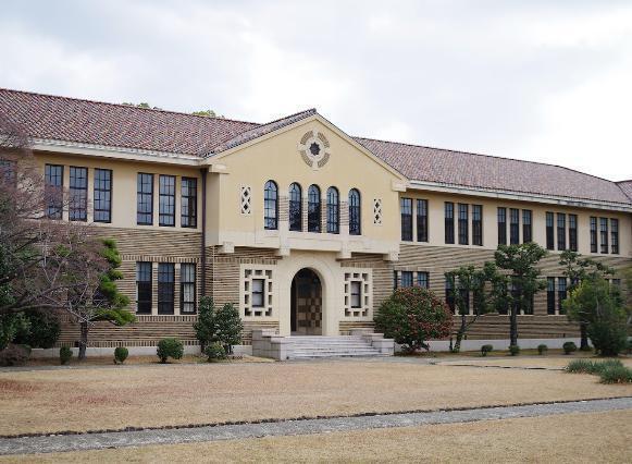 私立神戸女学院大学