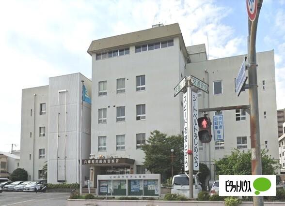 尼崎南警察署：2668m