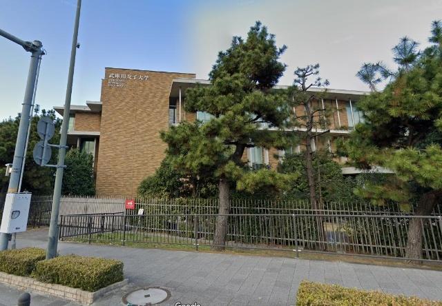 私立武庫川女子大学上甲子園キャンパス：2382m