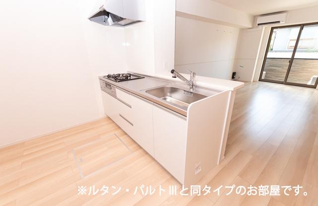 リヴァーサイド　ヴィラ（103） キッチン