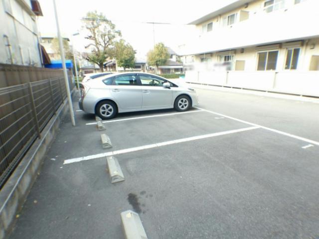 ナイスコート　Ⅱ（106） 駐車場