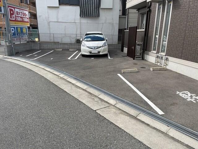 MIYABIⅡ（301） 駐車場