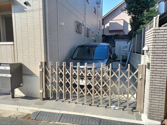 D-room甲子園（103） 駐車場