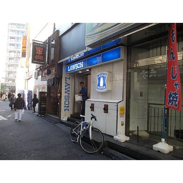 ローソン北千住駅西口店：155m