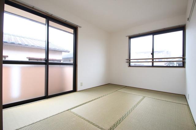 ロイヤルハウス副田（201） 部屋画像