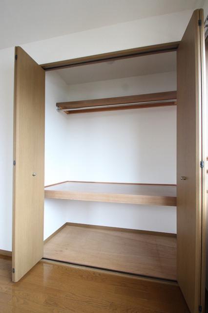 ロイヤルハウス副田（201） 部屋画像