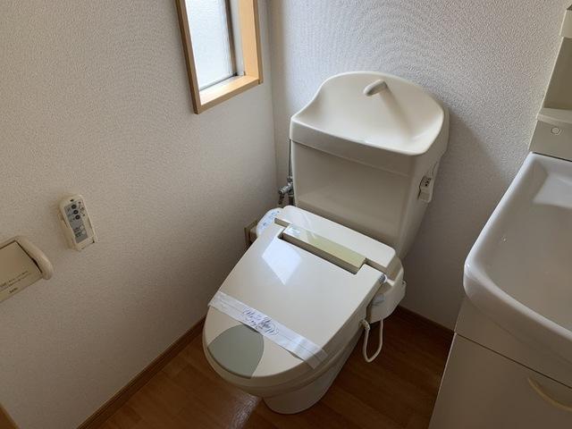 リースランドサンフラワー　F棟（103） トイレ