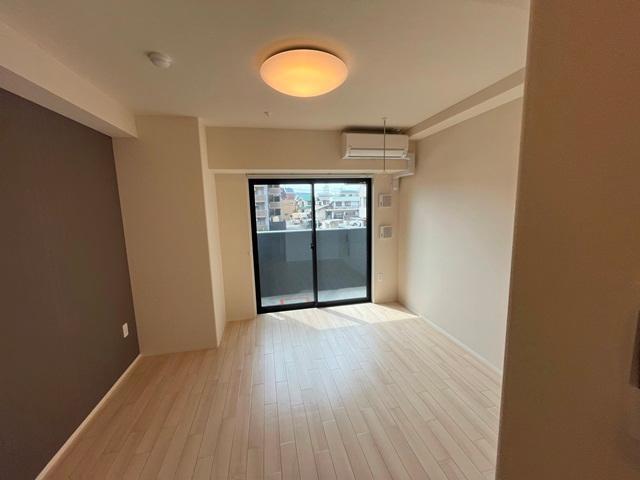 セラヴィ箱崎 リビング