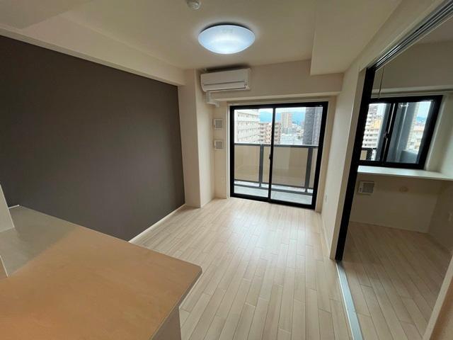 セラヴィ箱崎 リビング