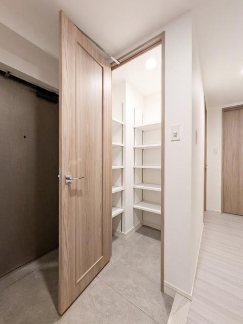 S-RESIDENCE大手門awesome（304） 収納