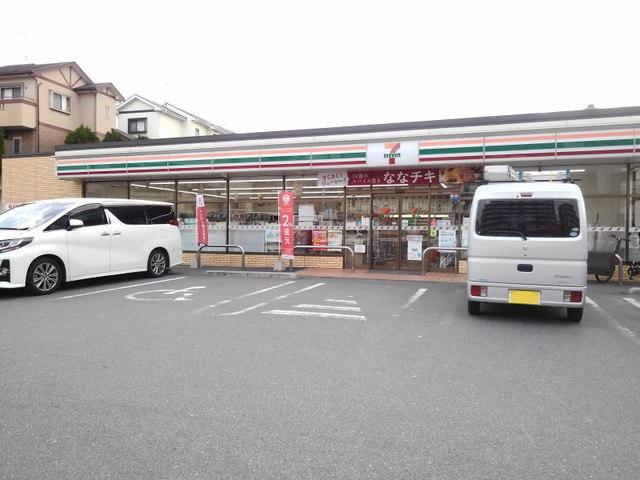 セブンイレブン博多浦田1丁目店：650m