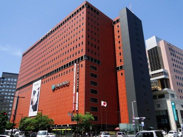 大丸福岡天神店東館エルガーラ：1173m