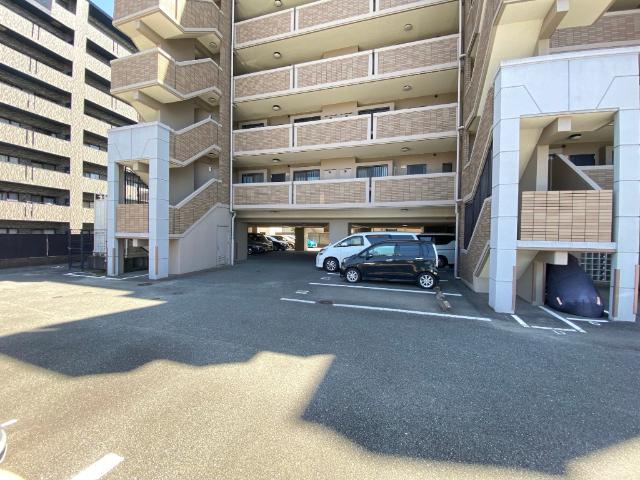 プロスペレー姪浜Ⅱ（0503） 駐車場