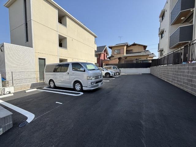 D-ROOM松香台（103） 駐車場