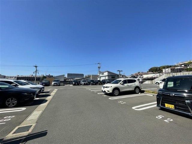 パークホームズ六本松フォレストクロス（0306） 駐車場
