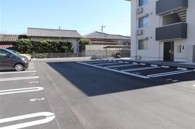 bliss長尾　壱番館（301） 駐車場