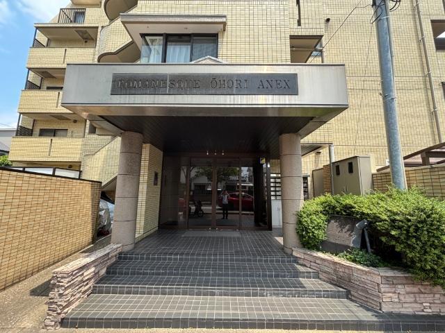 ロマネスク大濠アネックス エントランス
