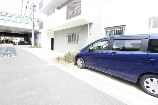 クリスタ荒牧（306） 駐車場