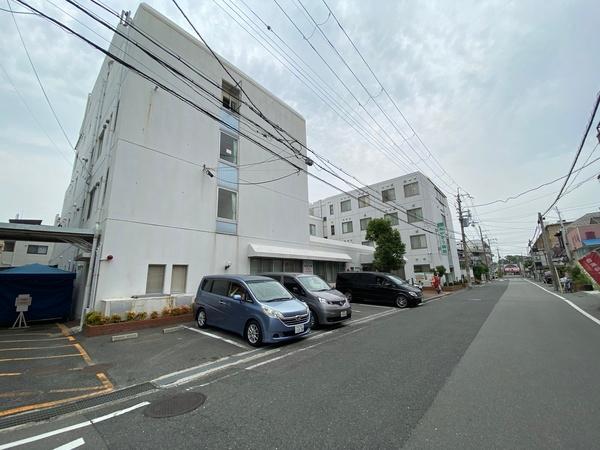 医療法人水光会伊丹天神川病院：889m