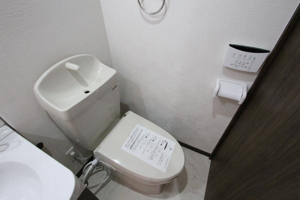 TST稲野駅前（303） トイレ