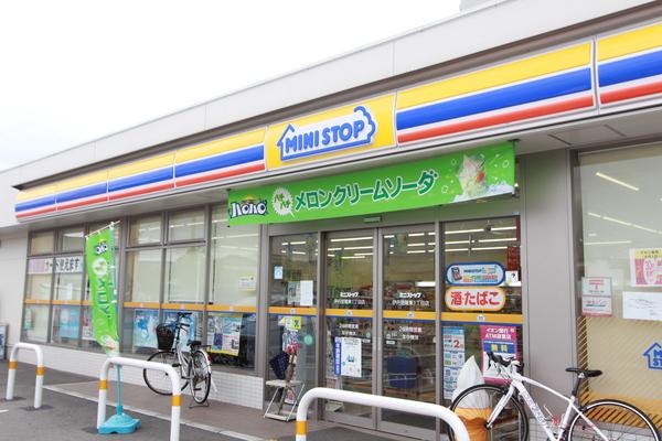 ミニストップ伊丹昆陽東1丁目店：379m