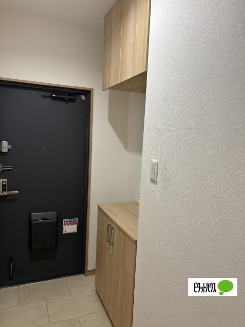 リブコート伊丹駅前 玄関