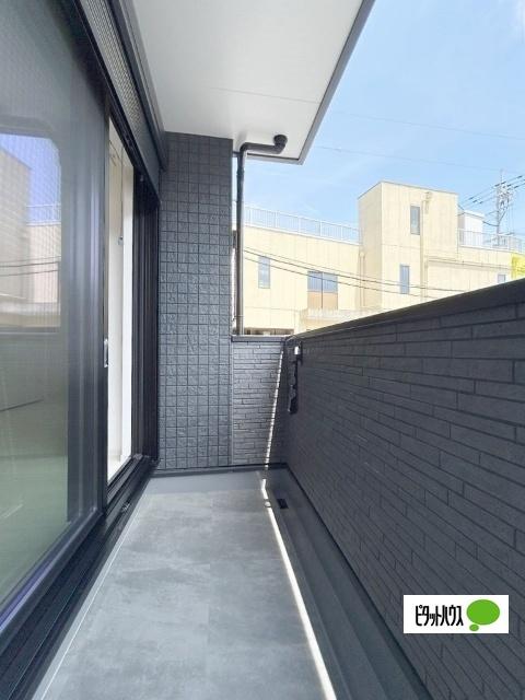 S-MAISON バルコニー