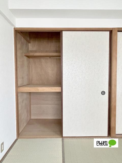 フォレスタ新伊丹 収納