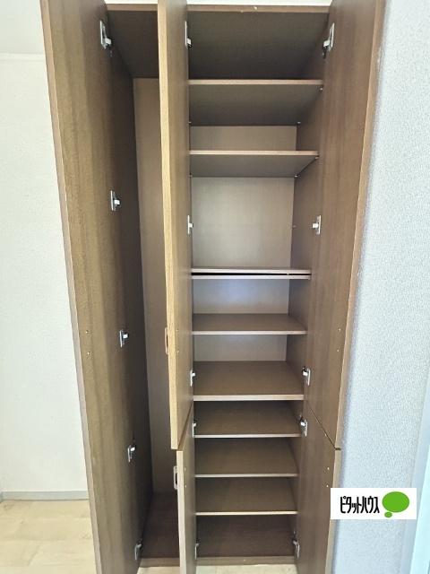 グリーンパーク鴻池（A101） 部屋画像