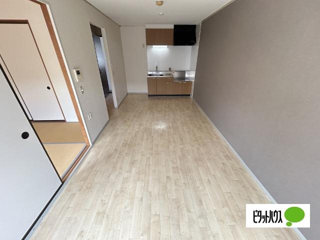 グリーンパーク鴻池（A101） 部屋画像