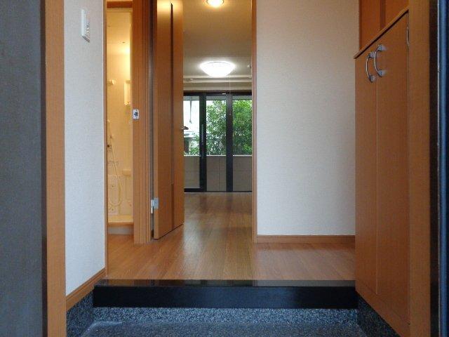 カサ　デ　セレーサ 玄関