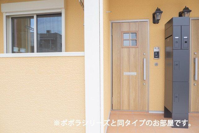 ソラティオ・Ｋ（101） 玄関
