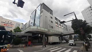 阪急伊丹駅：3000m