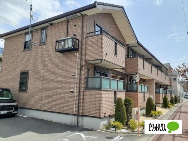 コート鶴田（102） 駐車場