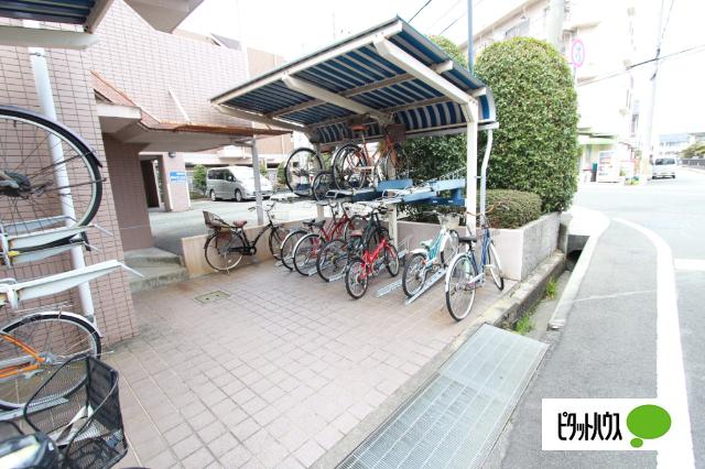 ボンヌール伊丹（302） 共有部分
