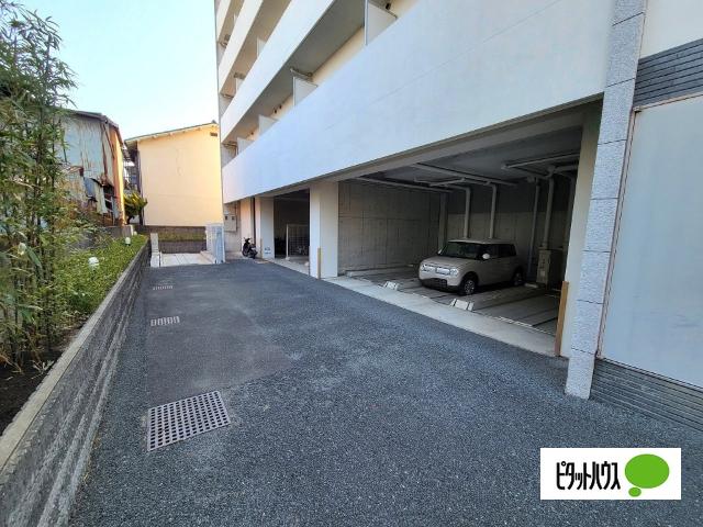 SAKATO２（206） 駐車場