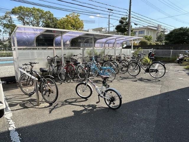 グランディアルネ伊丹 ロビー