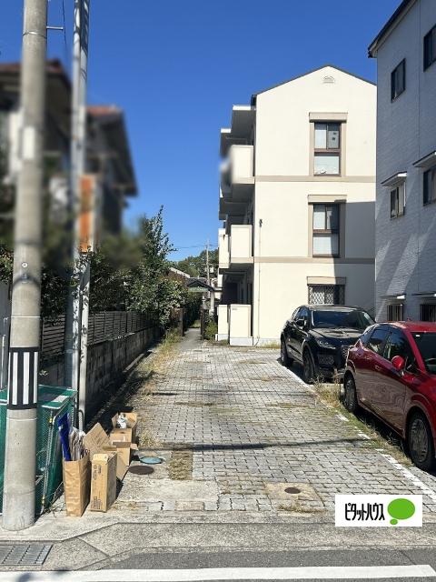 ベストホームズ 外観