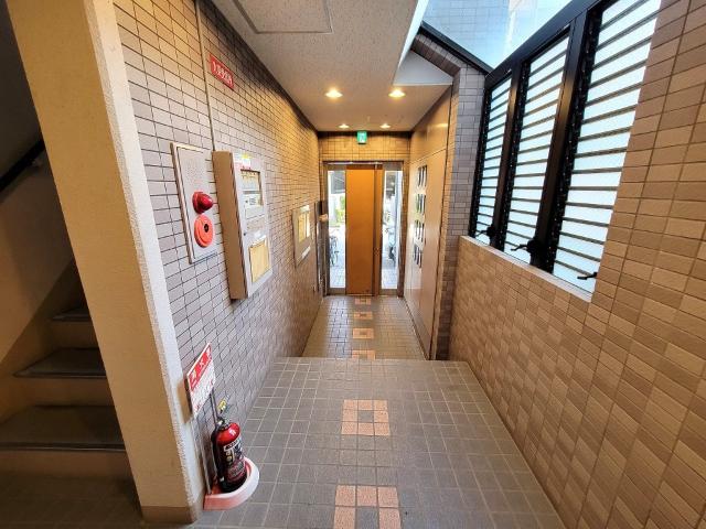 セリバテール伊丹 ロビー