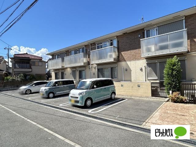 リヒトヴィラⅡ 駐車場