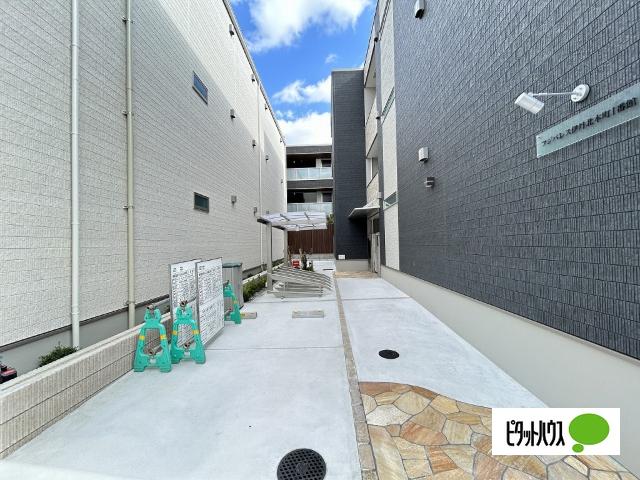 フジパレス伊丹北本町Ⅰ番館 駐車場