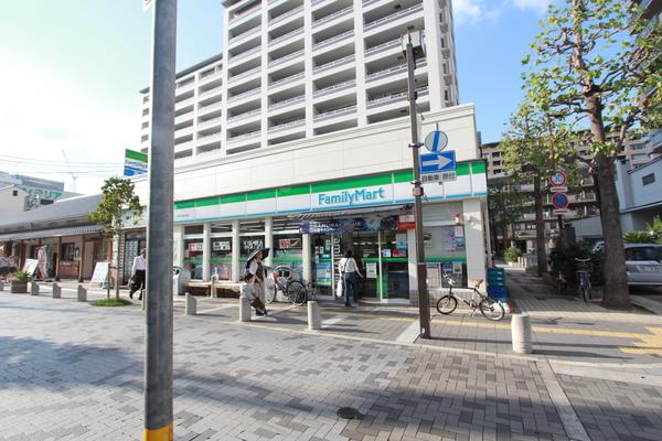 ファミリーマート